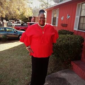 Meet your Posher, Angela